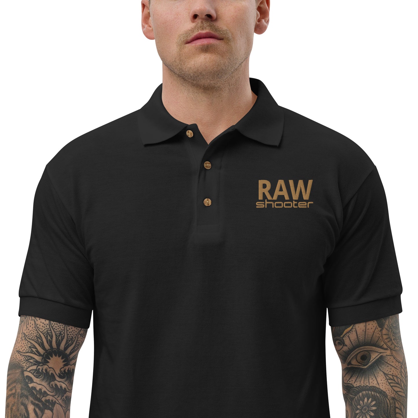 Polo brodé