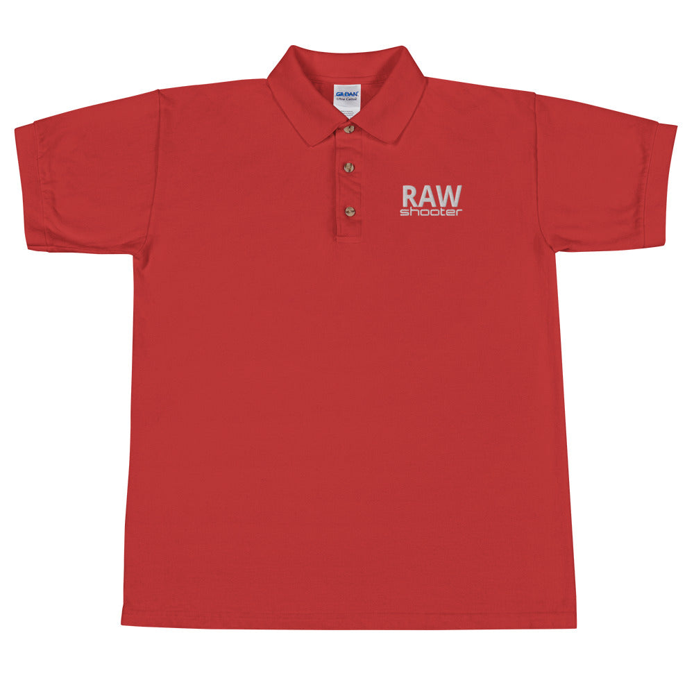 Polo brodé