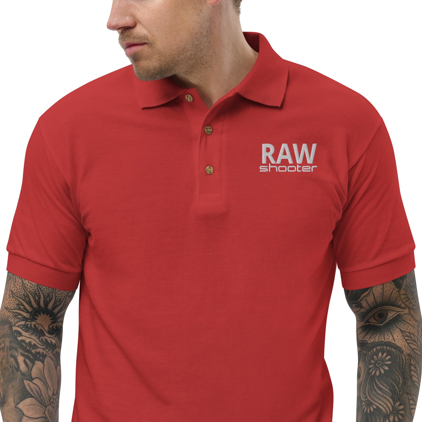 Polo brodé