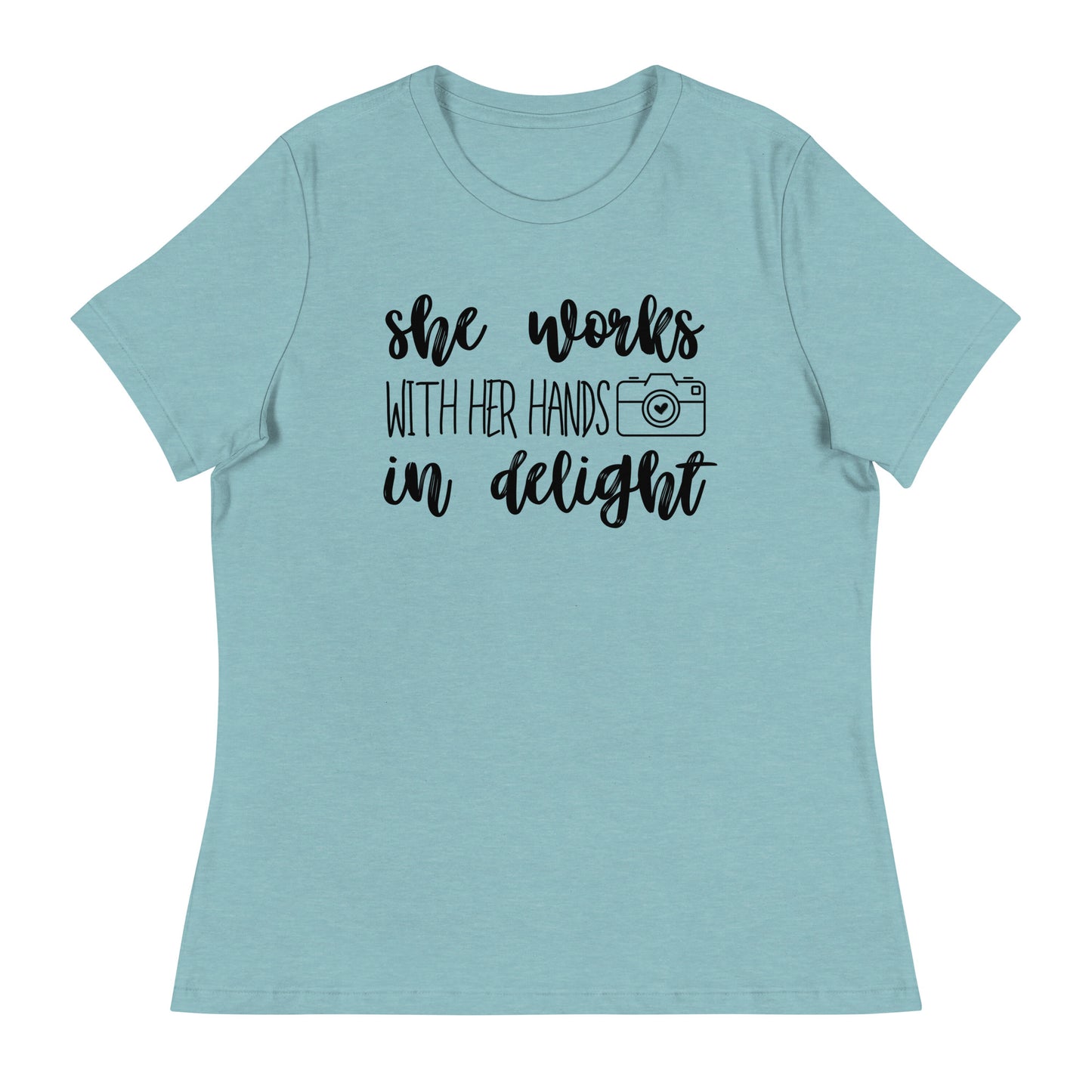 T-shirts fille - Elle travaille avec ses mains - Logo noir