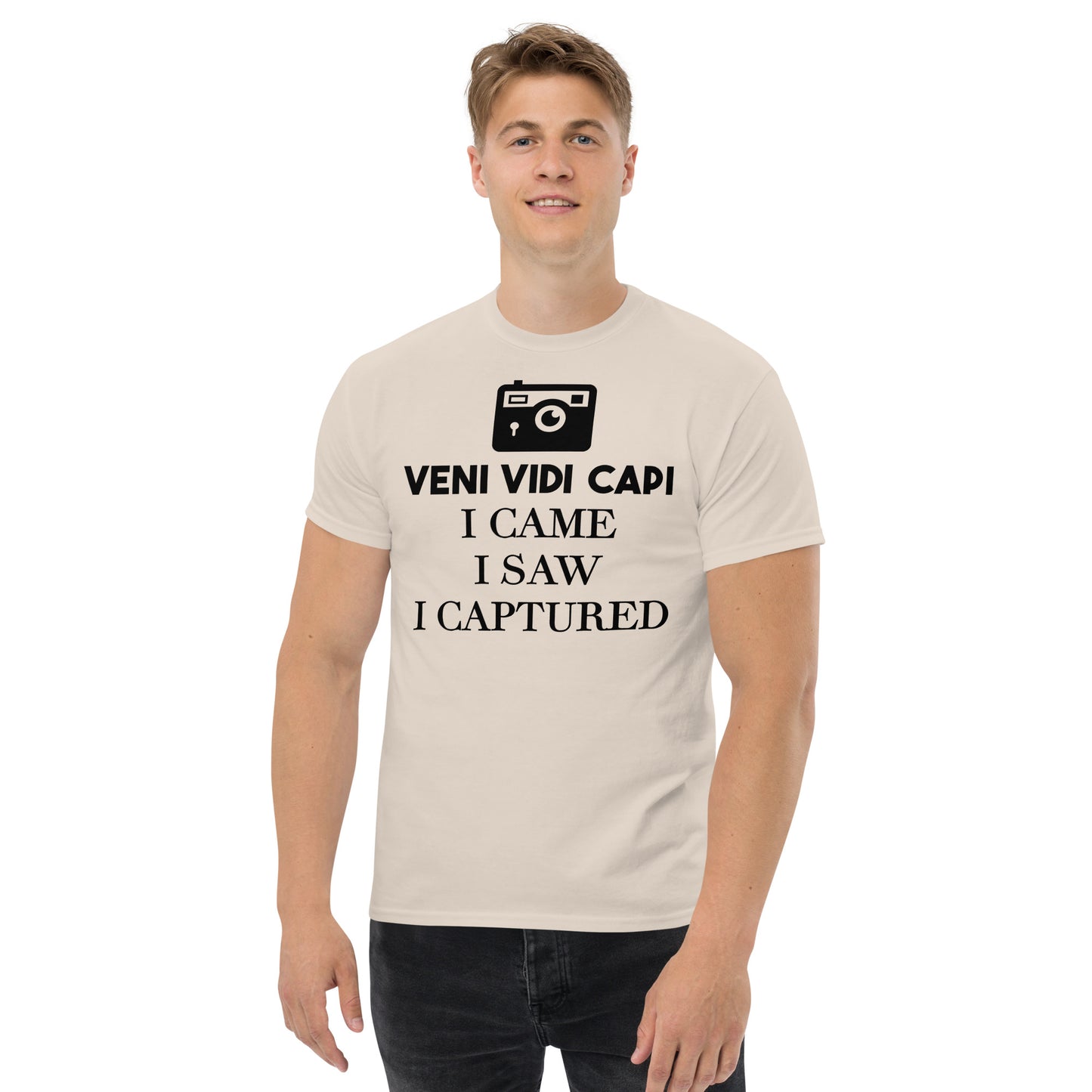 Männer T-Shirts - Veni Vidi Capi - Schwarzes Logo